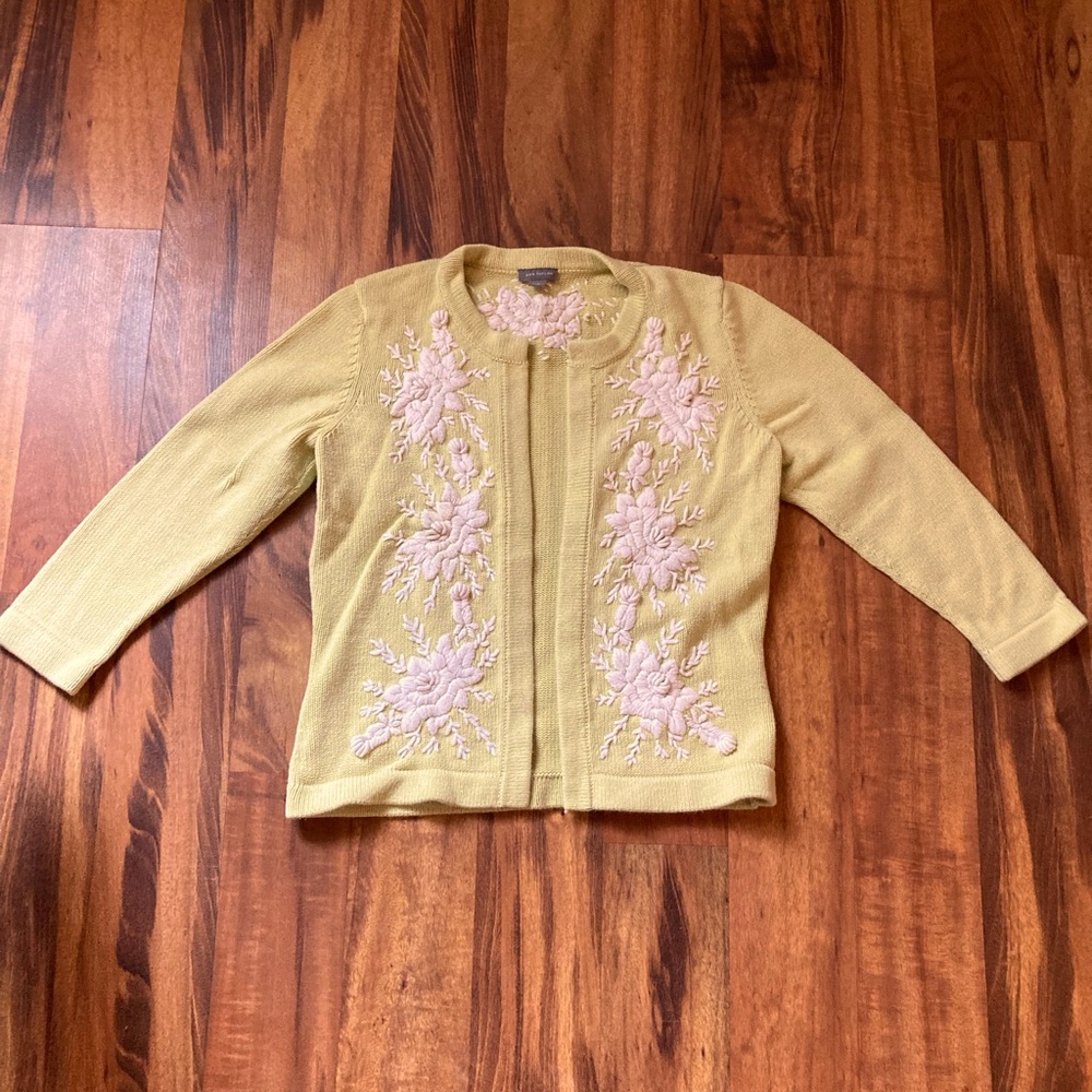 Like new Ann Taylor embroidered flower cardigan